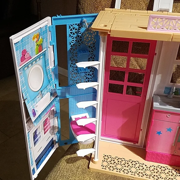 2016 Barbie 2-Story Foldable Dollhouse Playset Multicolor Mattel Fold & Go - Picture 2 of 7
